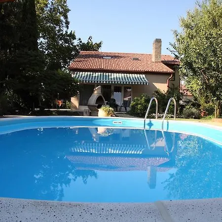 Vakantiehuis Aba Wellness House